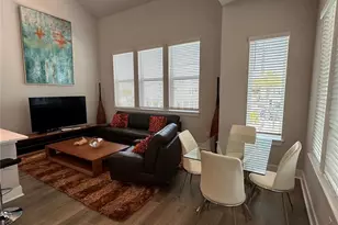 2328 Lindstrom St, Sarasota, FL 34237 - Photo 9