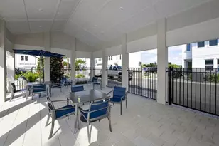 2328 Lindstrom St, Sarasota, FL 34237 - Photo 27