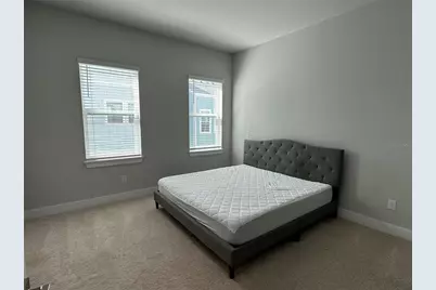 2328 Lindstrom Street, Sarasota, FL 34237 - Photo 11
