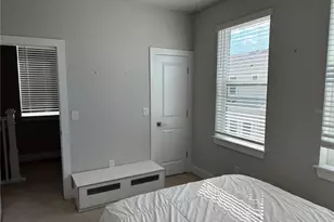2328 Lindstrom St, Sarasota, FL 34237 - Photo 17