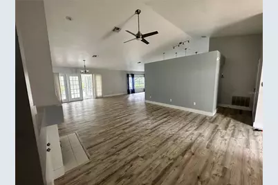 4242 Leafway Circle, Leesburg, FL 34748 - Photo 11