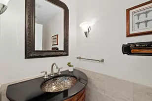 1906 Harbourside Dr, Longboat Key, FL 34228 - Photo 31