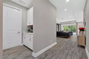 2128 Woodleaf Hammock Ct, Bradenton, FL 34211 - Photo 5