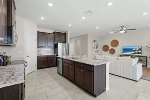 5740 Woodland Sage Dr, Sarasota, FL 34238 - Photo 21