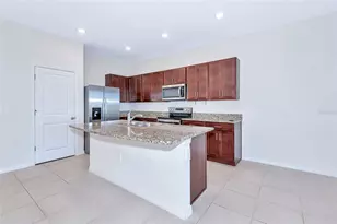 8657 Milestone Dr, Sarasota, FL 34238 - Photo 5