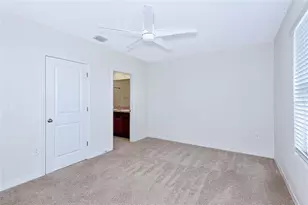 8657 Milestone Dr, Sarasota, FL 34238 - Photo 15