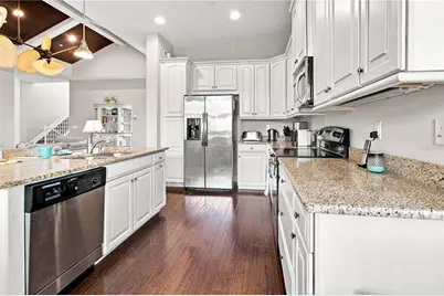 311 Sapphire Lake Drive #202, Bradenton, FL 34209 - Photo 23