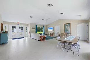 7858 Eagle Creek Dr, Sarasota, FL 34243 - Photo 27