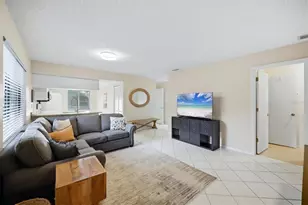 7858 Eagle Creek Dr, Sarasota, FL 34243 - Photo 3
