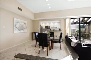 5257 Myrtle Wood, Sarasota, FL 34235 - Photo 3