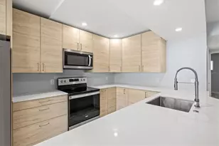4035 S School Ave, Sarasota, FL 34231 - Photo 7