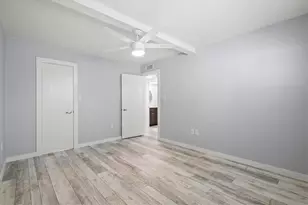 4035 S School Ave, Sarasota, FL 34231 - Photo 13