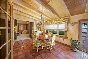 1136 N Lake Shore Dr, Sarasota, FL 34231 - Photo 23