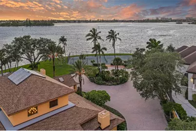 1136 N Lake Shore Drive, Sarasota, FL 34231 - Photo 43