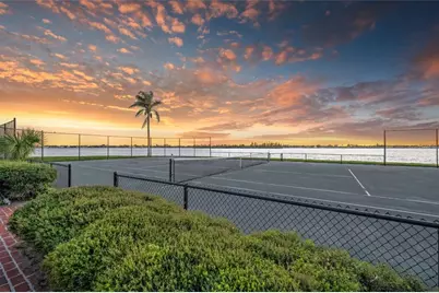 1136 N Lake Shore Drive, Sarasota, FL 34231 - Photo 37