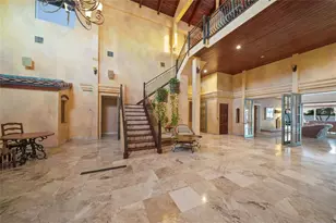 1136 N Lake Shore Dr, Sarasota, FL 34231 - Photo 13