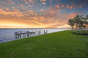 1136 N Lake Shore Dr, Sarasota, FL 34231 - Photo 41