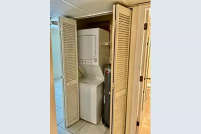 211 Airport Avenue W #111, Venice, FL 34285 - Photo 15
