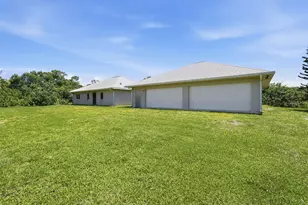 411 Bristol Ln, Nokomis, FL 34275 - Photo 39