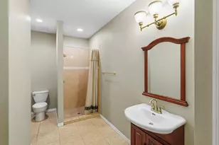 411 Bristol Ln, Nokomis, FL 34275 - Photo 51