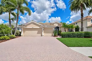 11871 Granite Woods Loop, Venice, FL 34292 - Photo 1