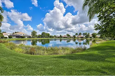 11871 Granite Woods Loop, Venice, FL 34292 - Photo 3