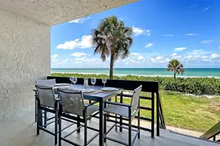 1055 Gulf of Mexico Dr, Longboat Key, FL 34228 - Photo 25