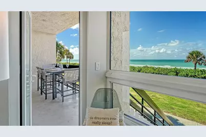 1055 Gulf Of Mexico Drive #105, Longboat Key, FL 34228 - Photo 7