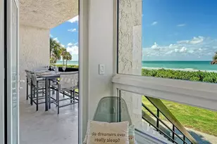 1055 Gulf of Mexico Dr, Longboat Key, FL 34228 - Photo 7