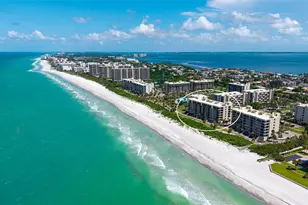 1055 Gulf of Mexico Dr, Longboat Key, FL 34228 - Photo 39