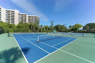 1055 Gulf of Mexico Dr, Longboat Key, FL 34228 - Photo 53