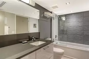 1055 Gulf of Mexico Dr, Longboat Key, FL 34228 - Photo 33