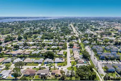 108 70th Street NW, Bradenton, FL 34209 - Photo 29