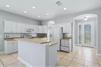 5270 Levi Lane, Sarasota, FL 34233 - Photo 13