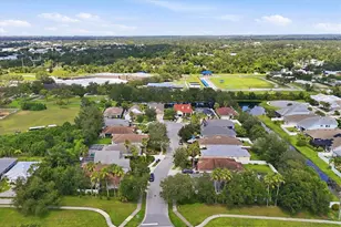 5270 Levi Ln, Sarasota, FL 34233 - Photo 37