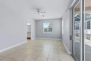 5270 Levi Ln, Sarasota, FL 34233 - Photo 17