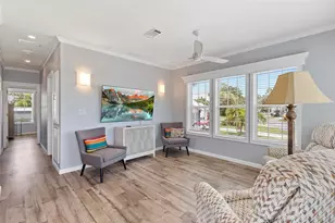 44 Crown Point Dr, Nokomis, FL 34275 - Photo 13
