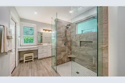 3606 Palonia Court, Sarasota, FL 34239 - Photo 21