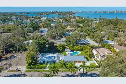 3606 Palonia Court, Sarasota, FL 34239 - Photo 47