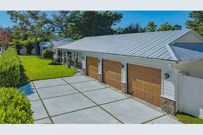 3606 Palonia Court, Sarasota, FL 34239 - Photo 3