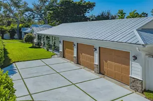 3606 Palonia Ct, Sarasota, FL 34239 - Photo 3