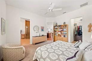 435 Nokomis Ave S, Venice, FL 34285 - Photo 29