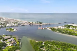 435 Nokomis Ave S, Venice, FL 34285 - Photo 45