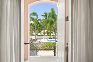435 Nokomis Ave S, Venice, FL 34285 - Photo 61