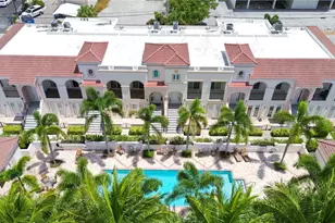 435 Nokomis Ave S, Venice, FL 34285 - Photo 63