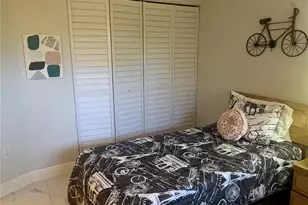 995 La Guna Dr, Venice, FL 34285 - Photo 25