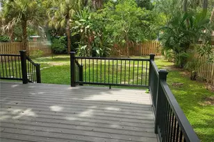 1277 17th St, Sarasota, FL 34234 - Photo 29