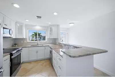 885 Spanish Drive N, Longboat Key, FL 34228 - Photo 23