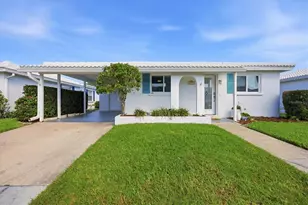 885 Spanish Dr N, Longboat Key, FL 34228 - Photo 1