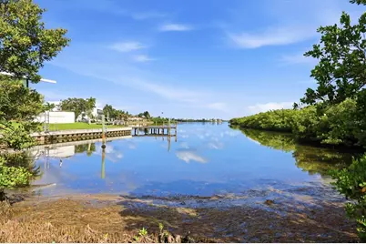 885 Spanish Drive N, Longboat Key, FL 34228 - Photo 35